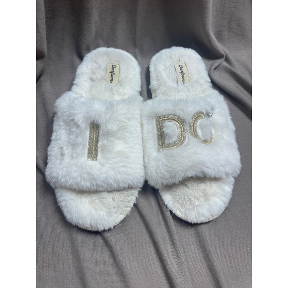 dearfoams Shoes - Dearfoams Slippers I Do Womens Size M 7-8 White Faux Fur‎ Slip On Bridal Slides